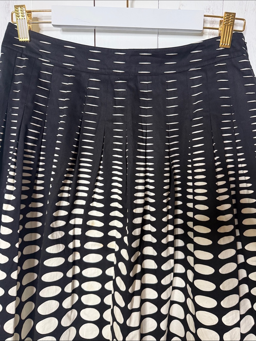 Talbots Black and White Ombre Polka Dot Pleated Midi Skirt - Picture 3 of 9